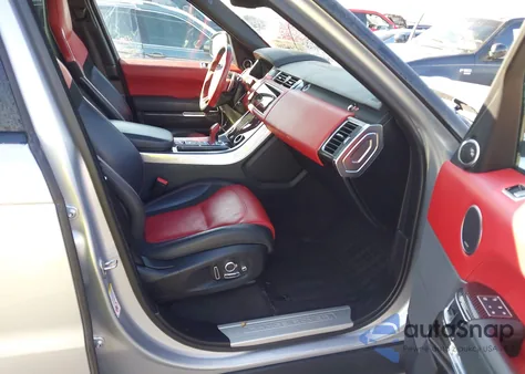 2020 Land Rover Range Rover Sport Svr z USA, uszkodzony, nr VIN SALWZ2REXLA743248